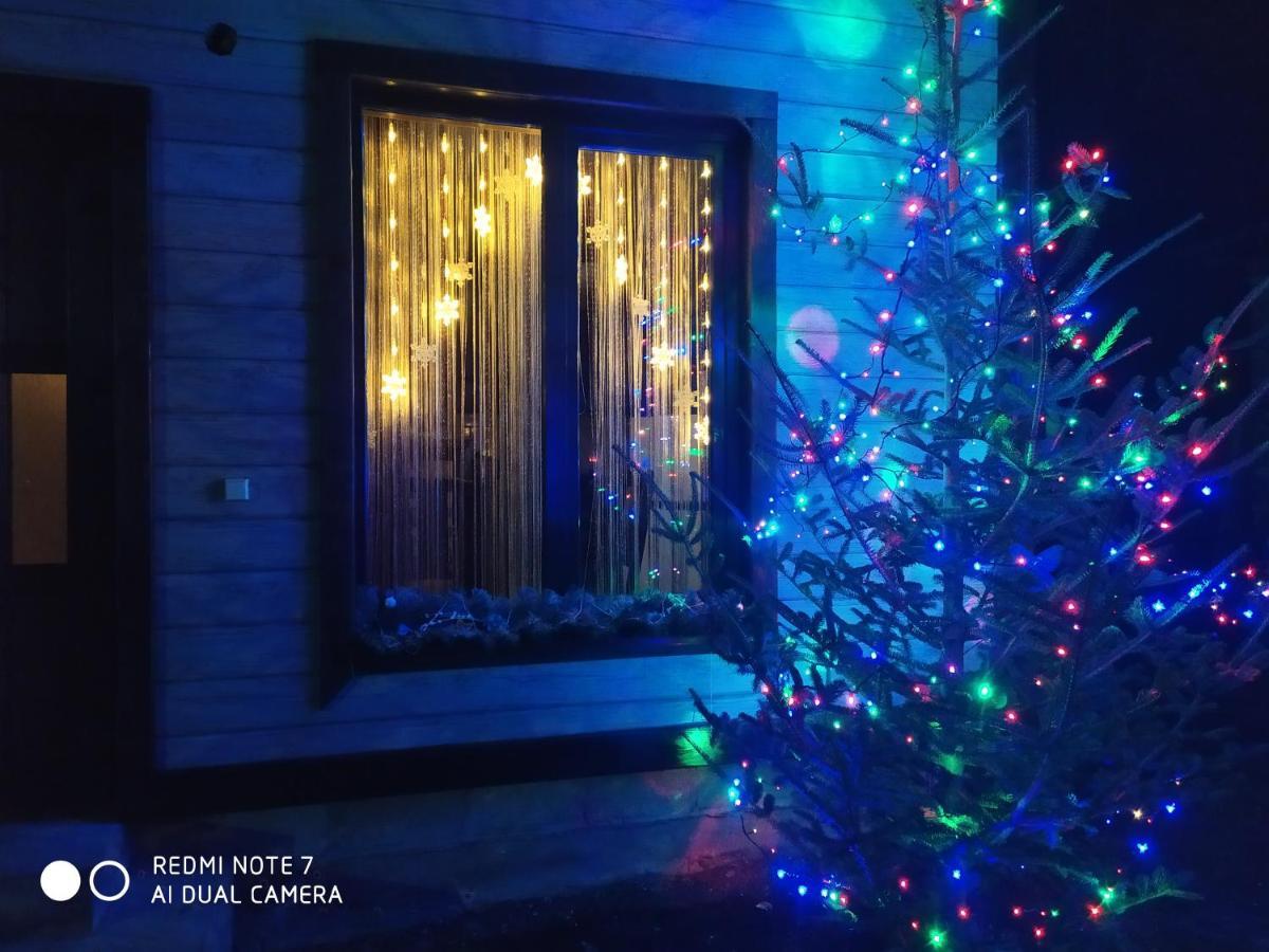 Котедж Кресаня Mîkulîciîn Exterior foto